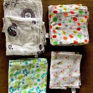 Set of Swaddle Blankets